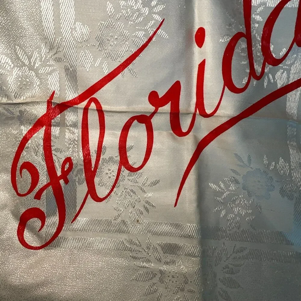 Gorgeous vintage Florida tablecloth, hibiscus flowers damask 50